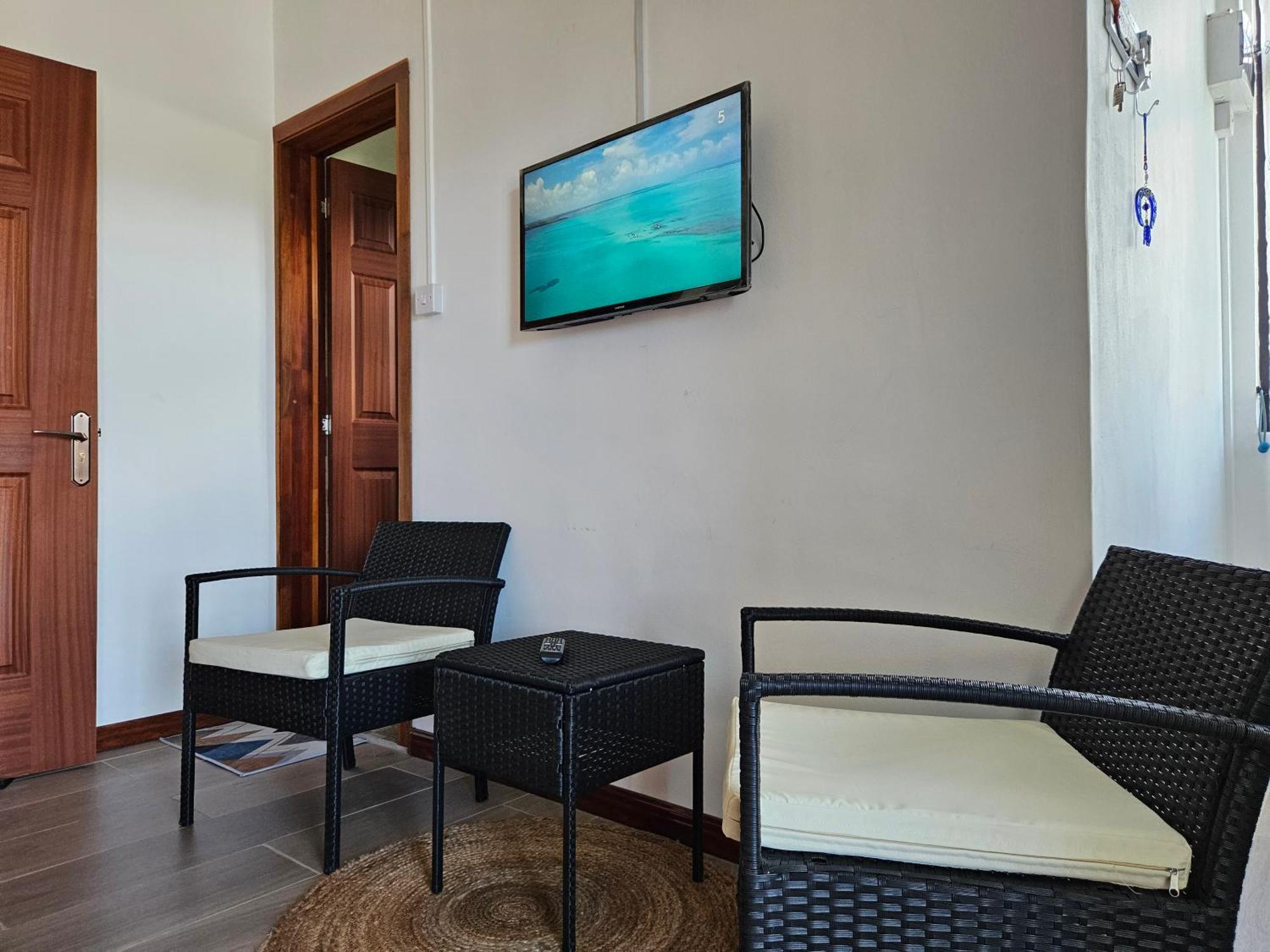 Villa Aahana - Flic-en-Flacq Εξωτερικό φωτογραφία